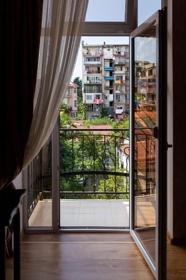 Apartments In The Historical Center Of Batumi, Near The Seaside Park 외부 사진