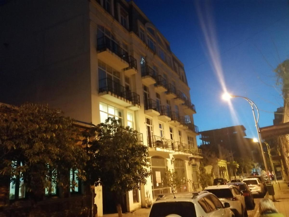Apartments In The Historical Center Of Batumi, Near The Seaside Park 외부 사진